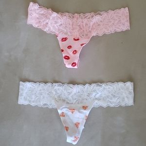 Set of 2 Victoria's Secret Pink Red Lips Kisses Pizza Panties